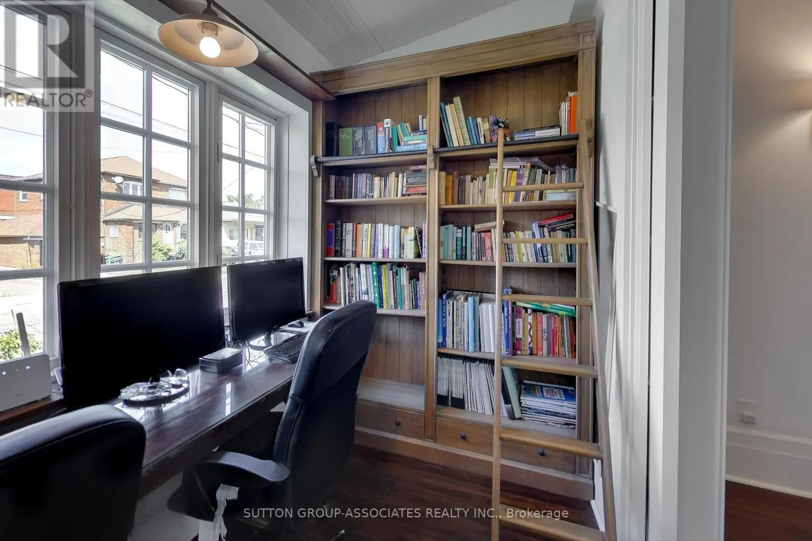 97 HATHERLEY ROAD