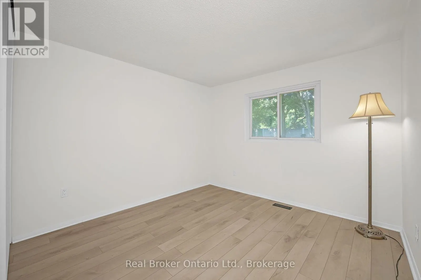 815 SWEETWATER CRESCENT
