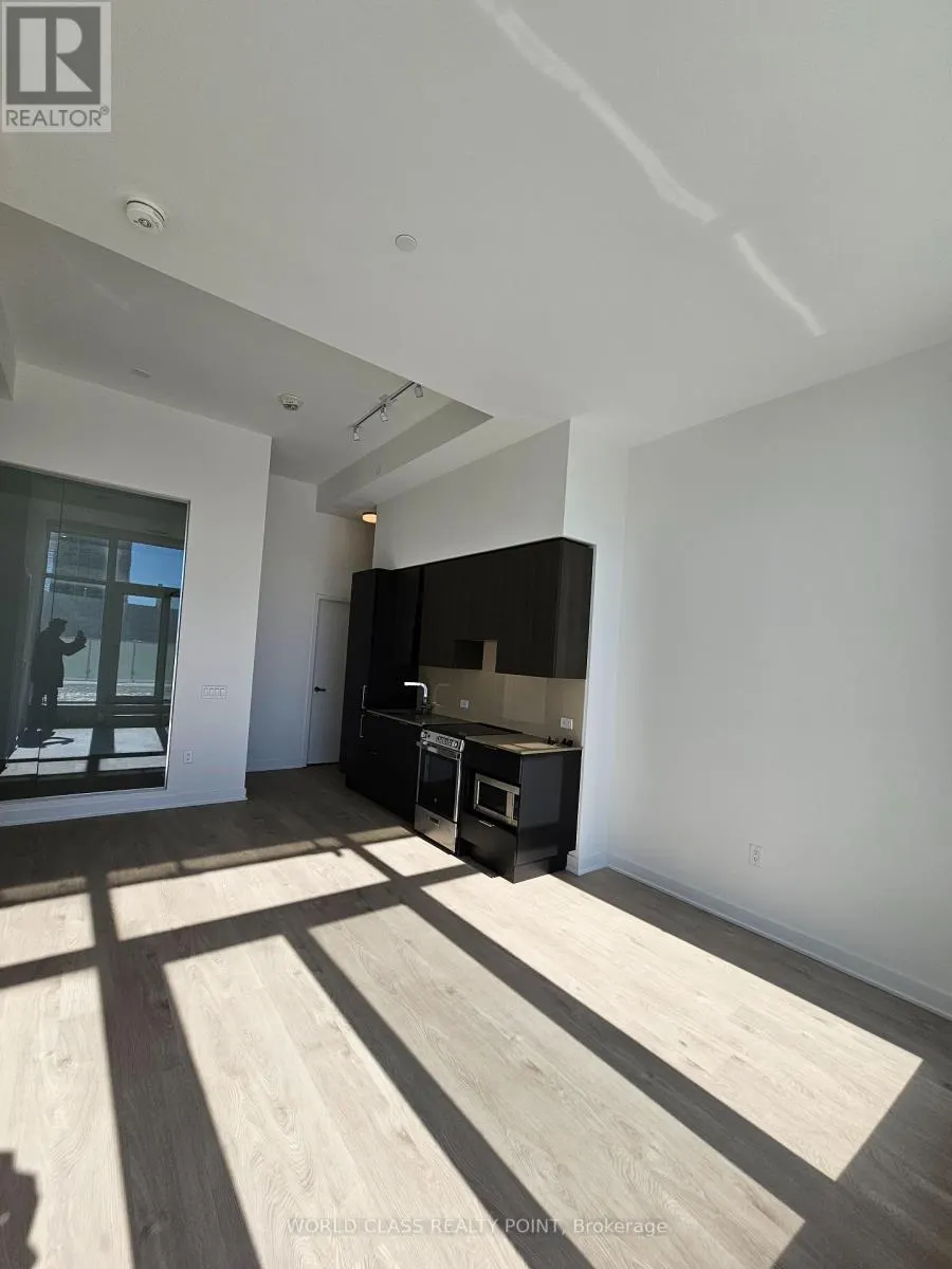 530 - 3900 CONFEDERATION PARKWAY