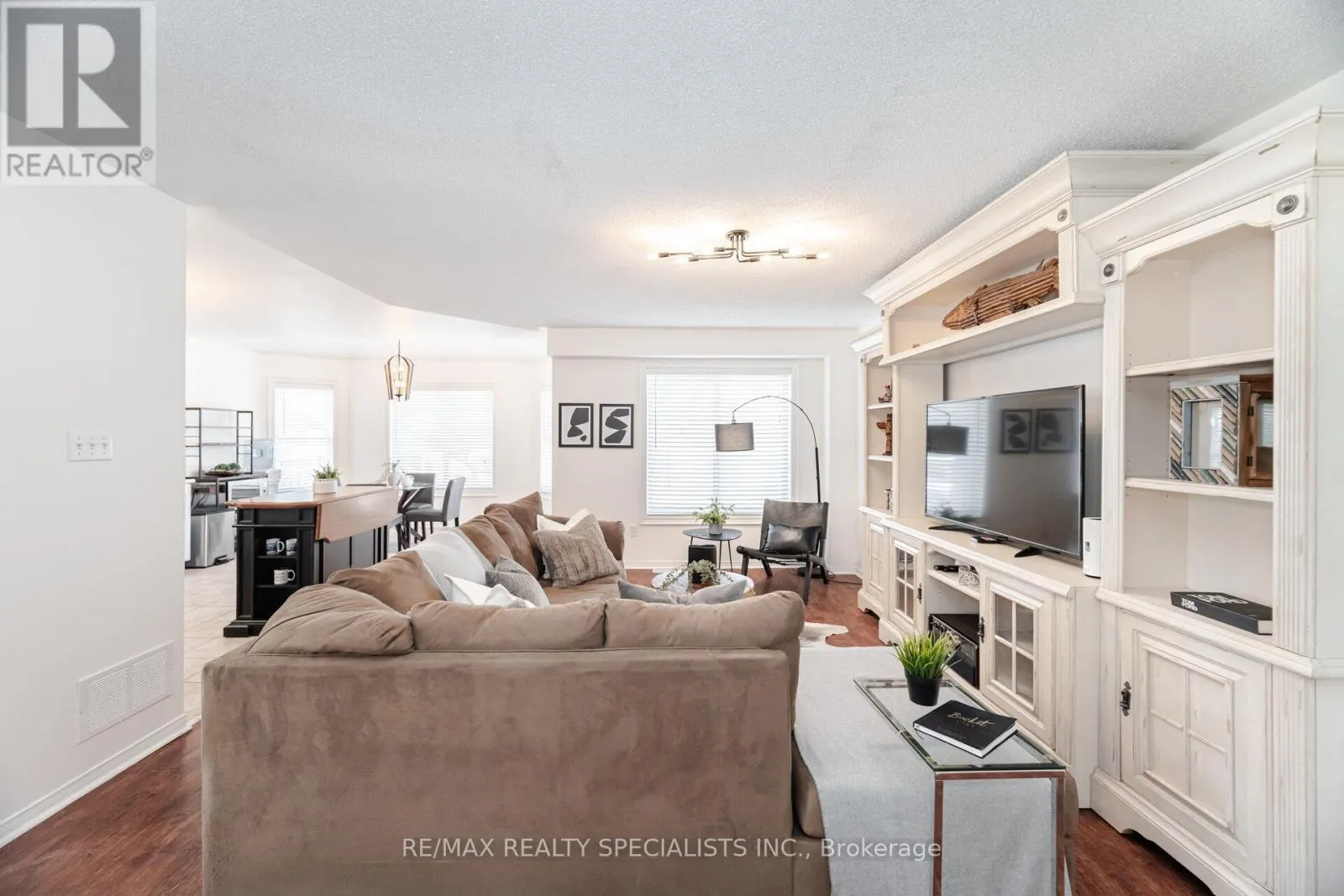 7405 BANFFSHIRE COURT