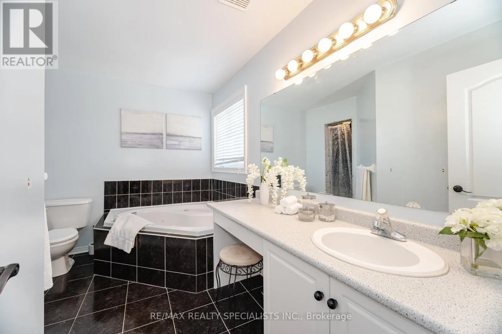 7405 BANFFSHIRE COURT