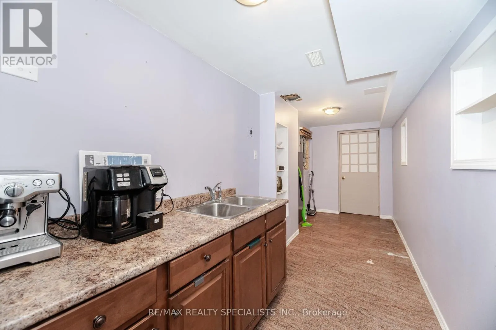 7405 BANFFSHIRE COURT