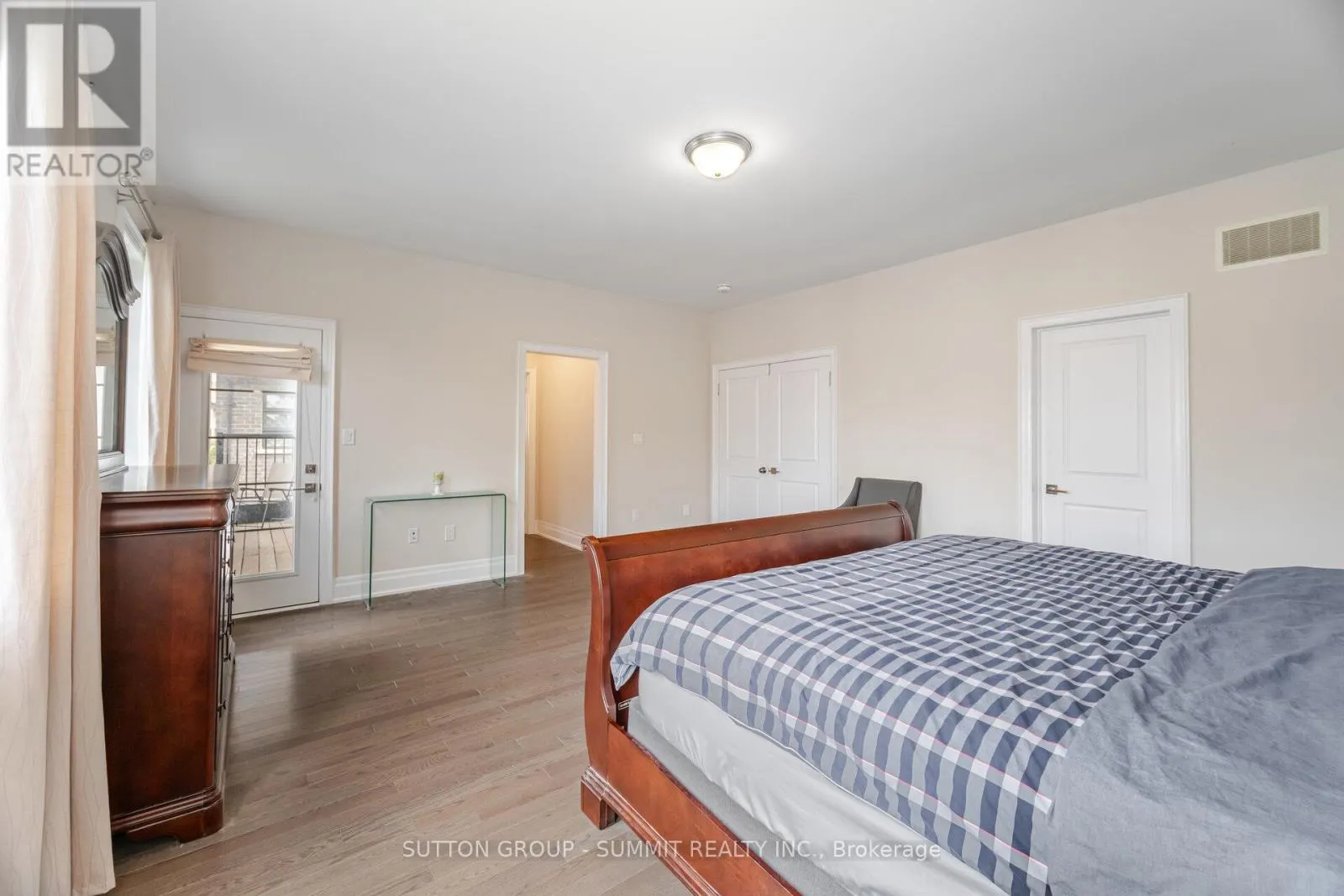 20 SETTLERS FIELD ROAD