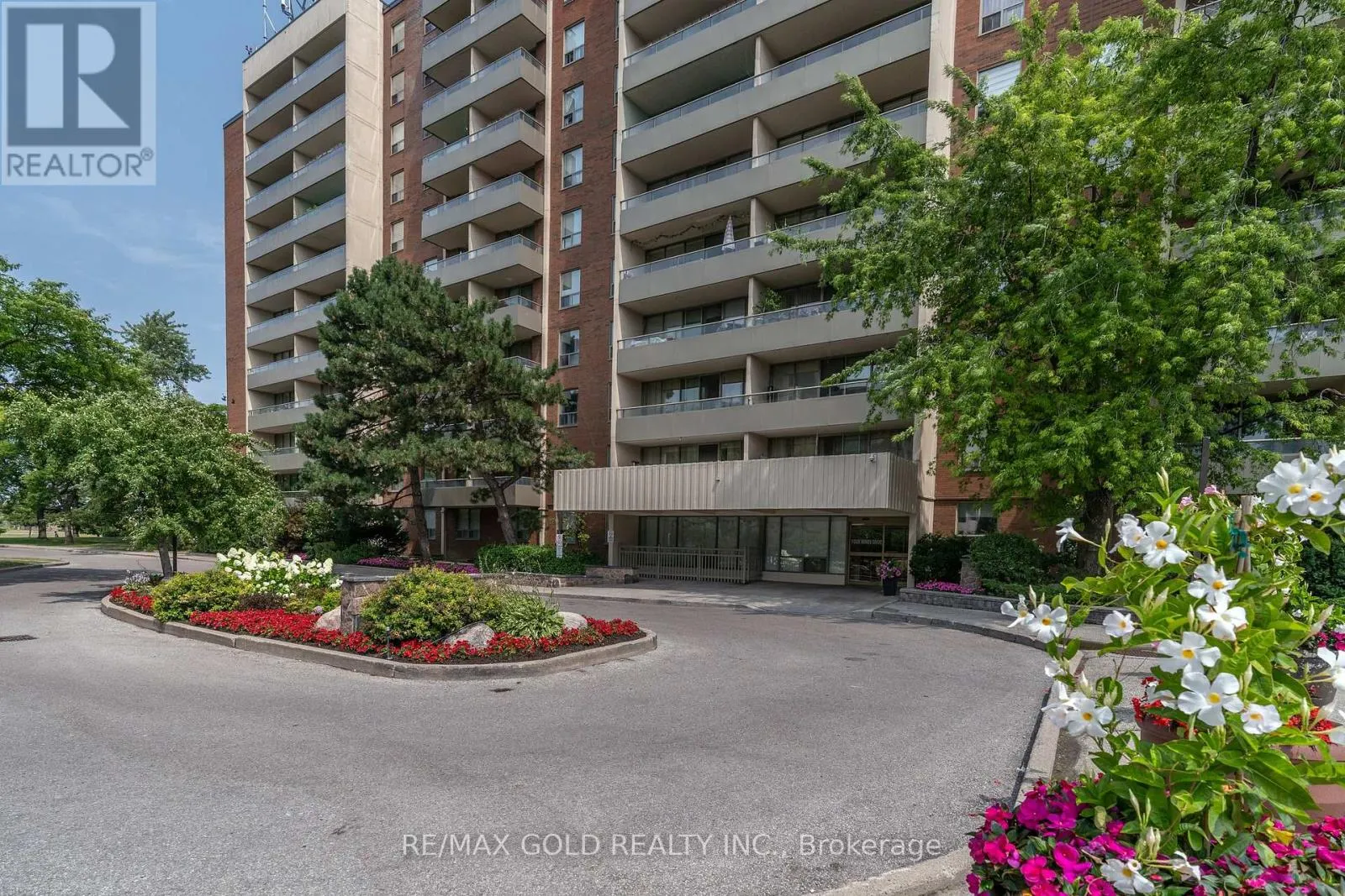 502 - 1 FOUR WINDS DRIVE