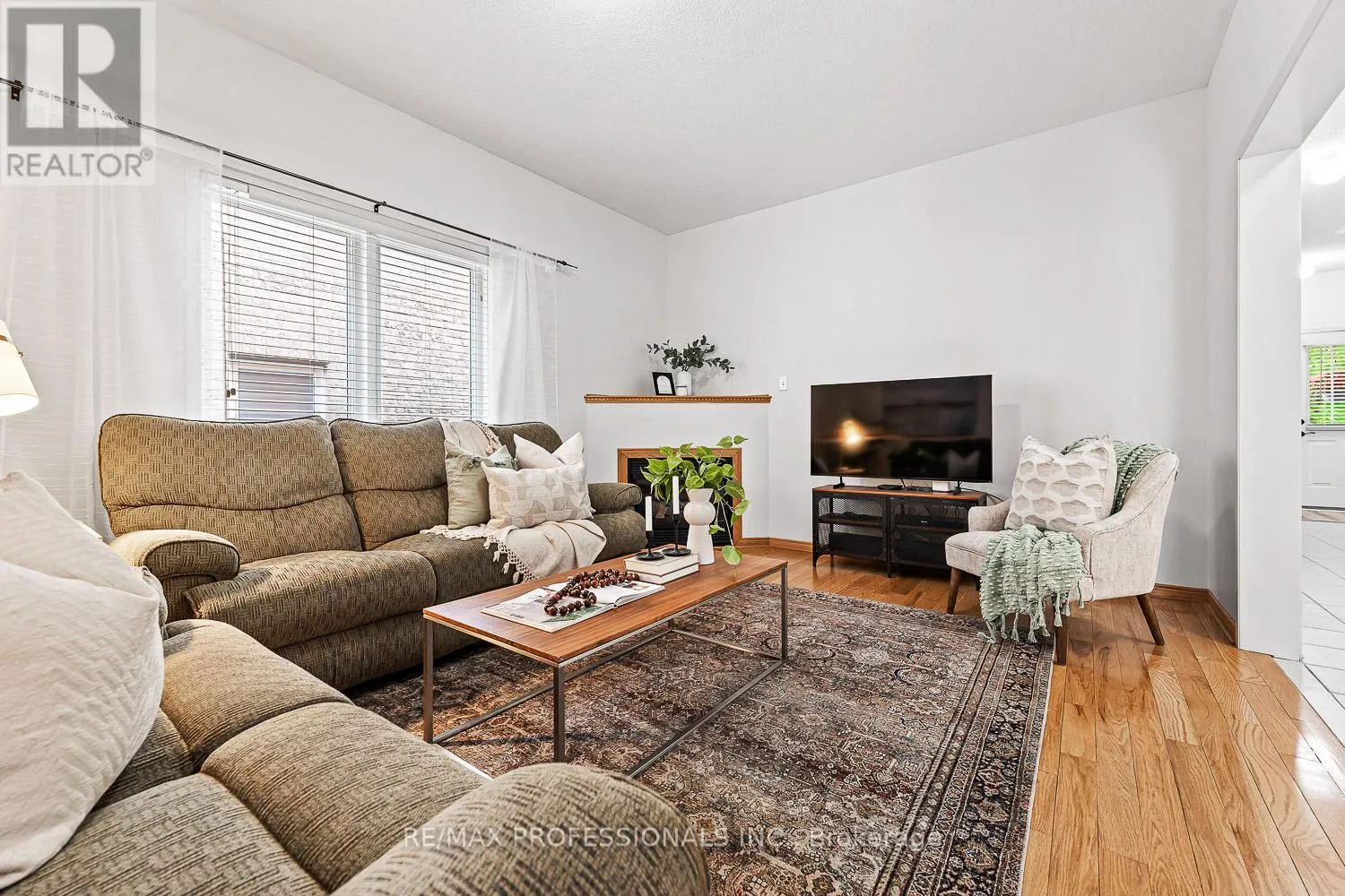 45 SILVERVALLEY DRIVE