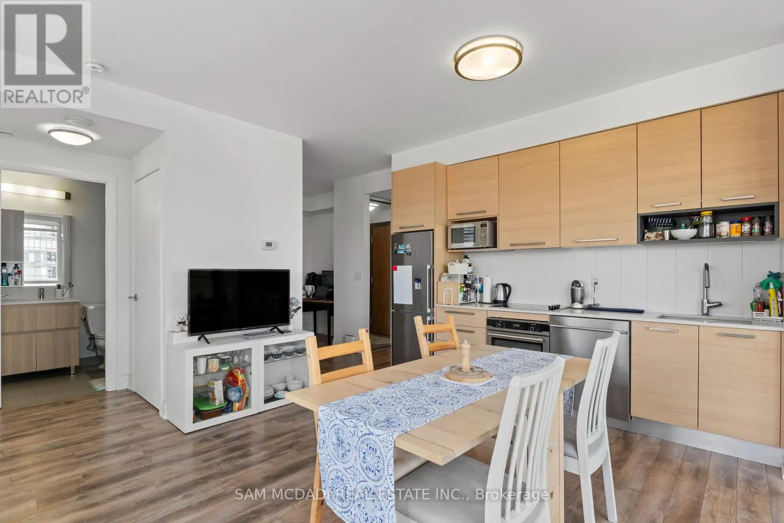 1109 - 36 PARK LAWN ROAD