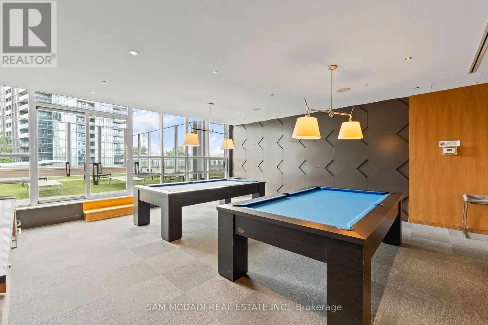 1109 - 36 PARK LAWN ROAD