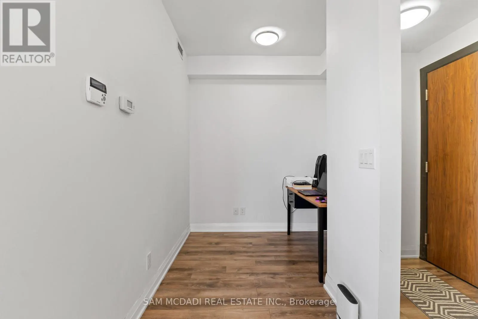 1109 - 36 PARK LAWN ROAD