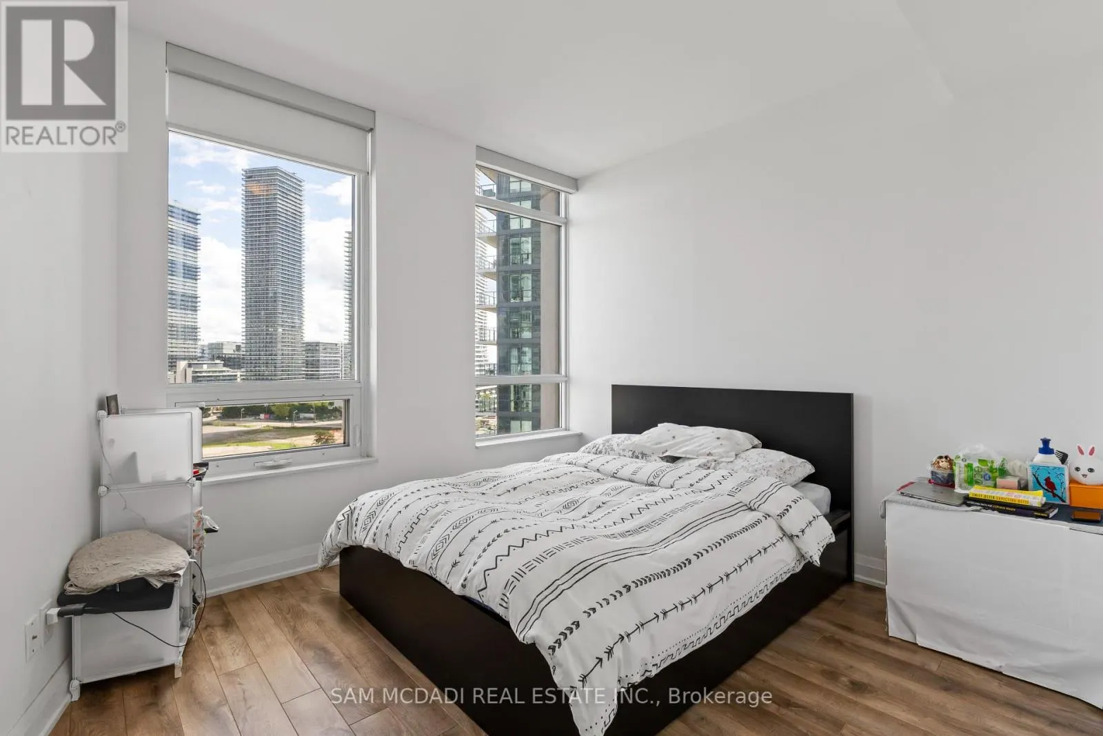 1109 - 36 PARK LAWN ROAD