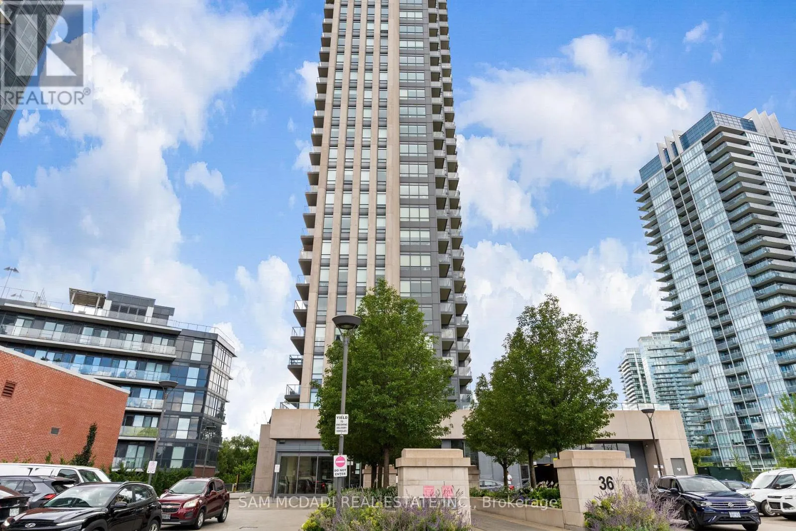 1109 - 36 PARK LAWN ROAD