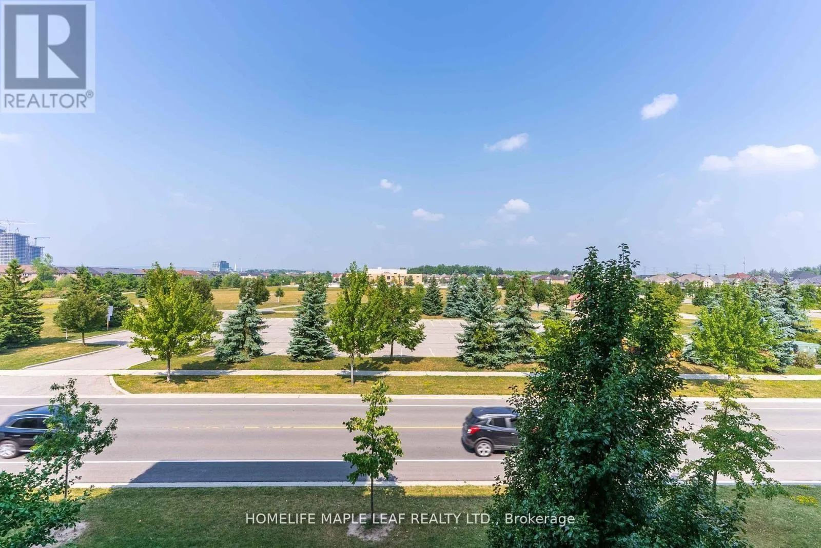 307 - 1421 COSTIGAN ROAD