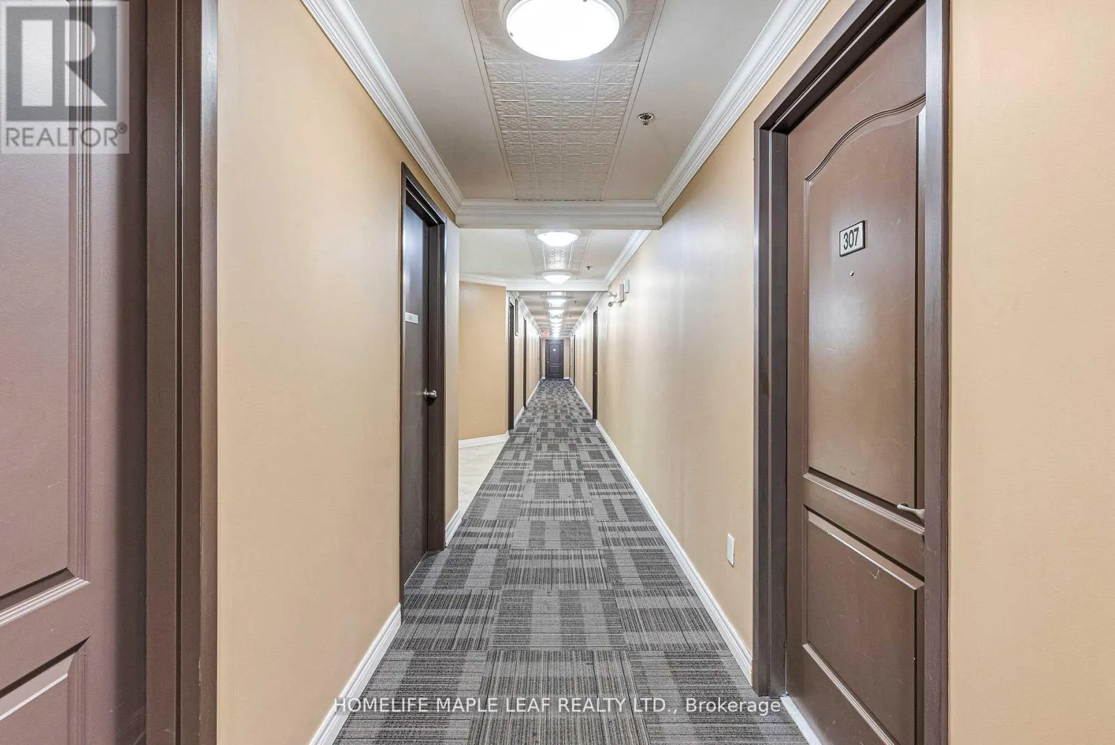 307 - 1421 COSTIGAN ROAD