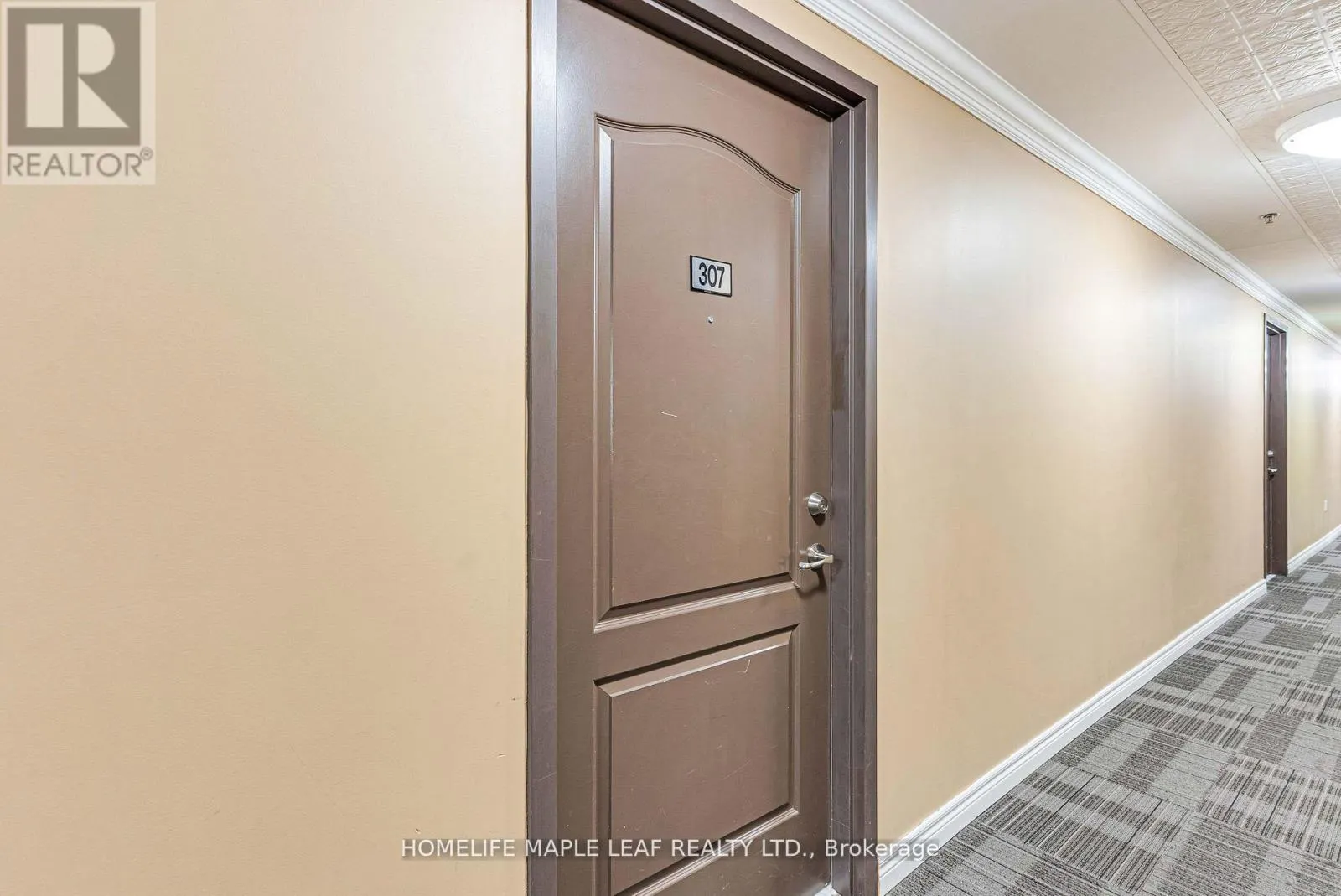 307 - 1421 COSTIGAN ROAD