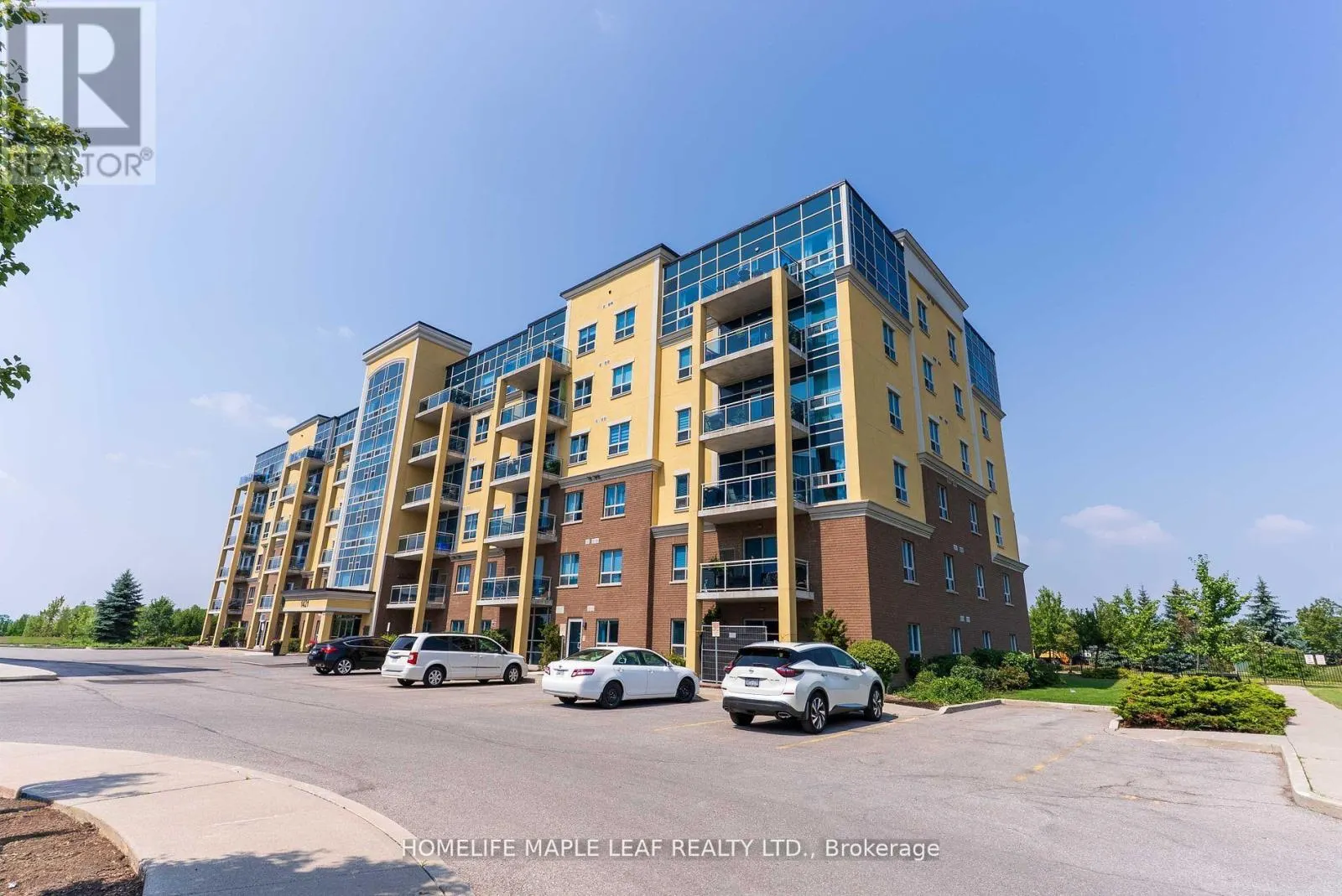 307 - 1421 COSTIGAN ROAD