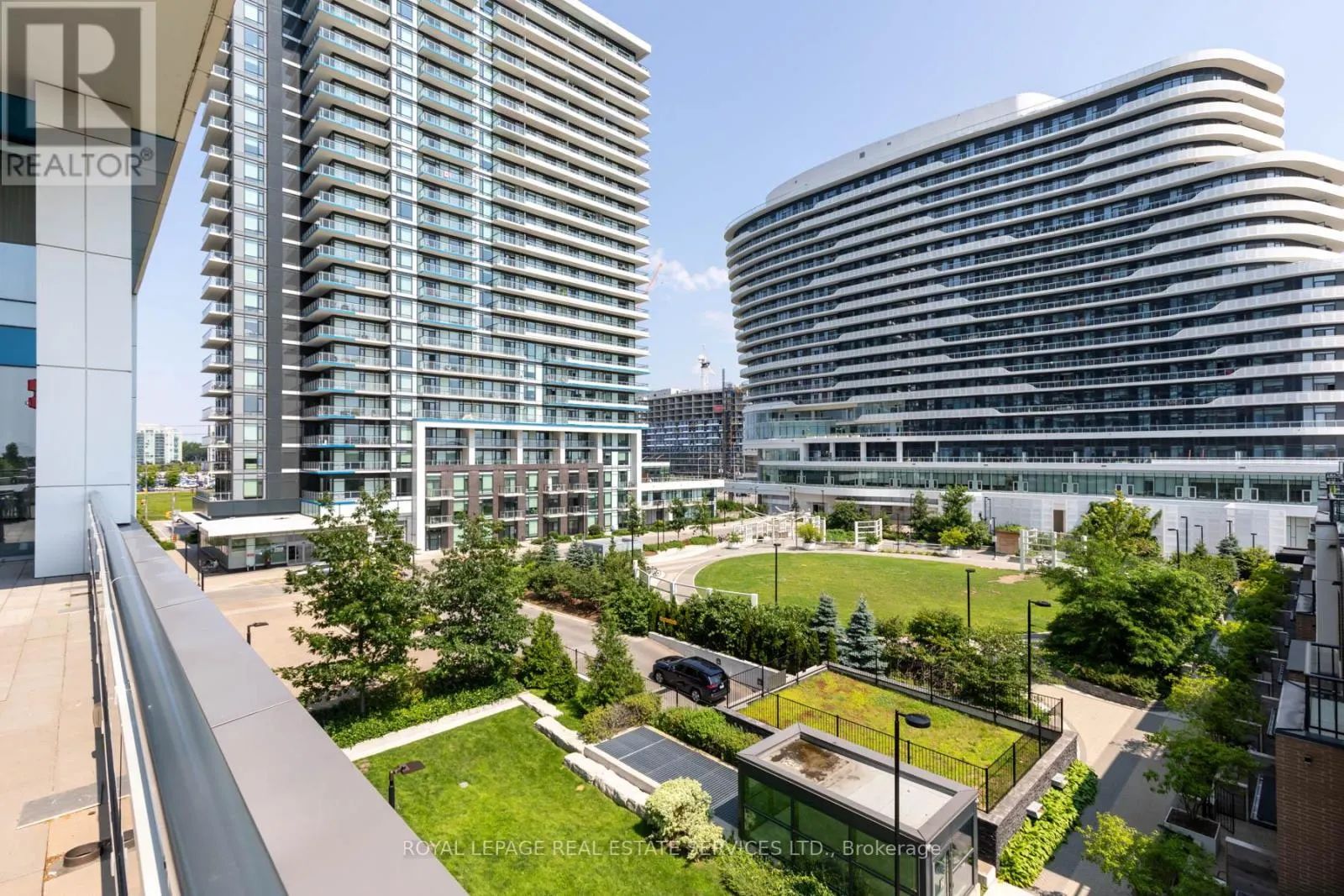 1807 - 2560 EGLINTON AVENUE W