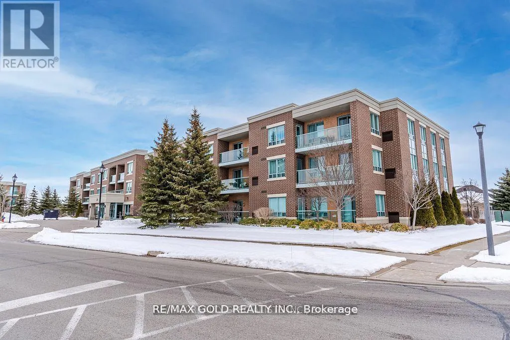 108 - 25 VIA ROSEDALE WAY