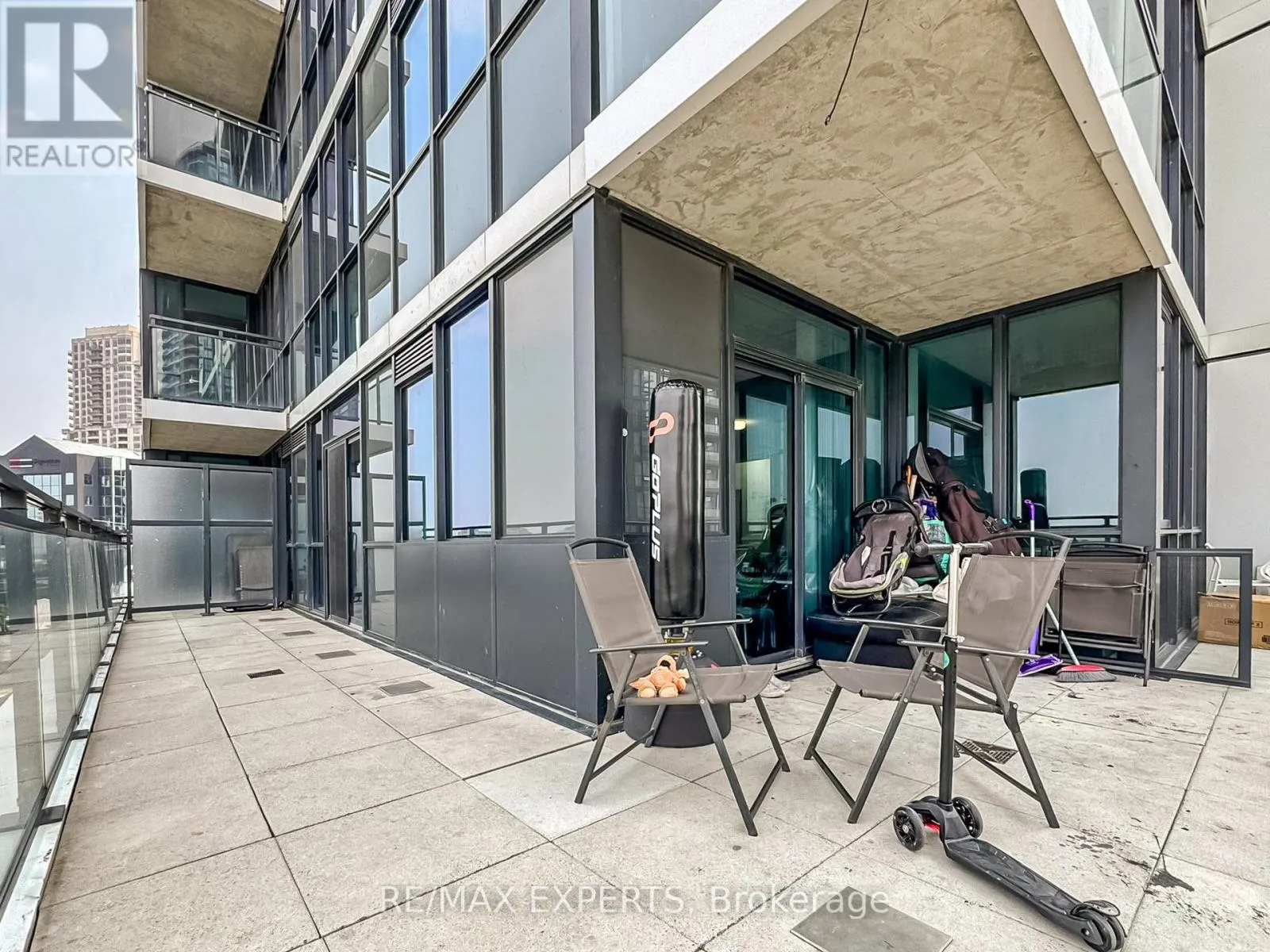 504 - 55 EGLINTON AVENUE W