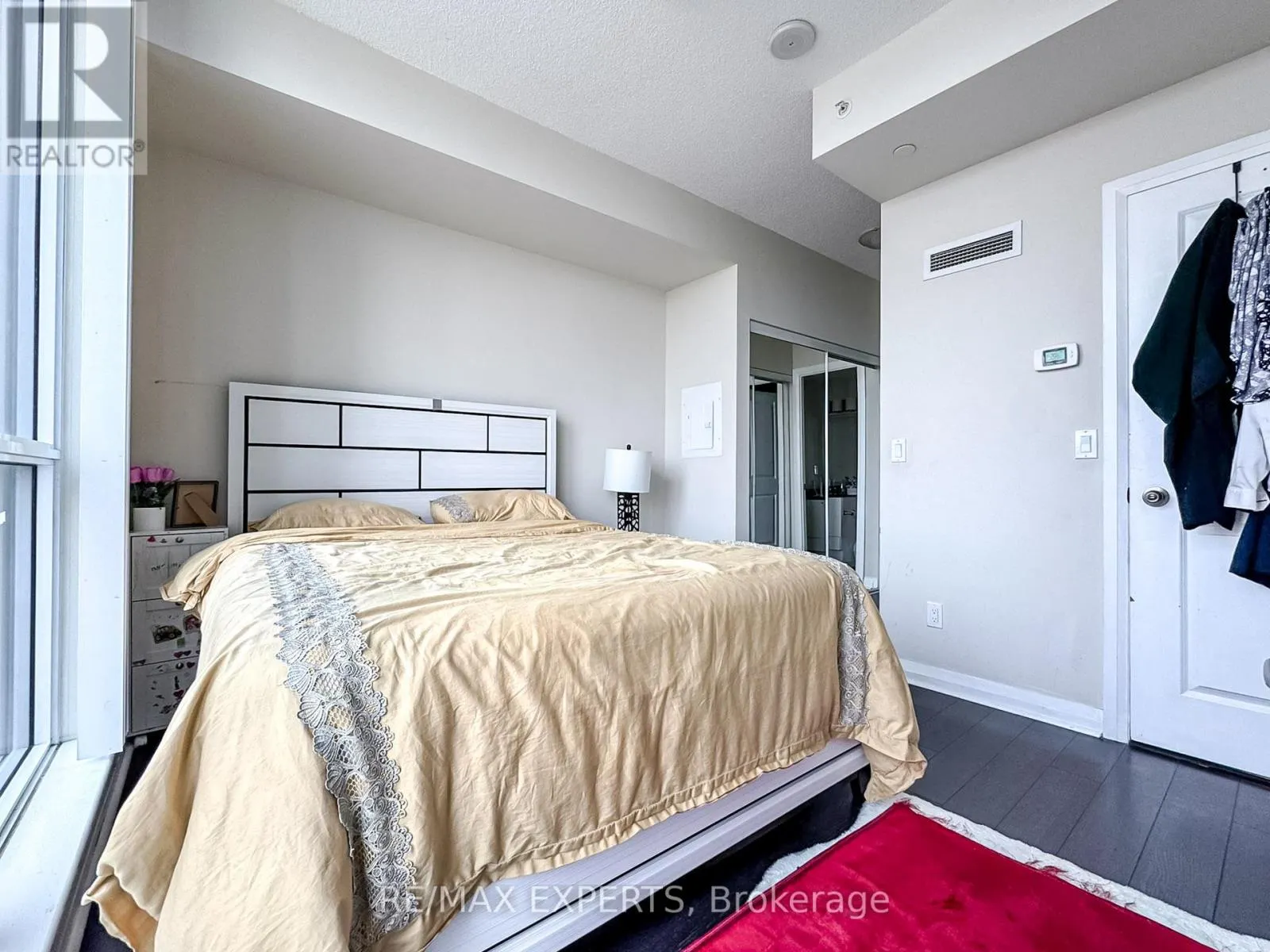 504 - 55 EGLINTON AVENUE W