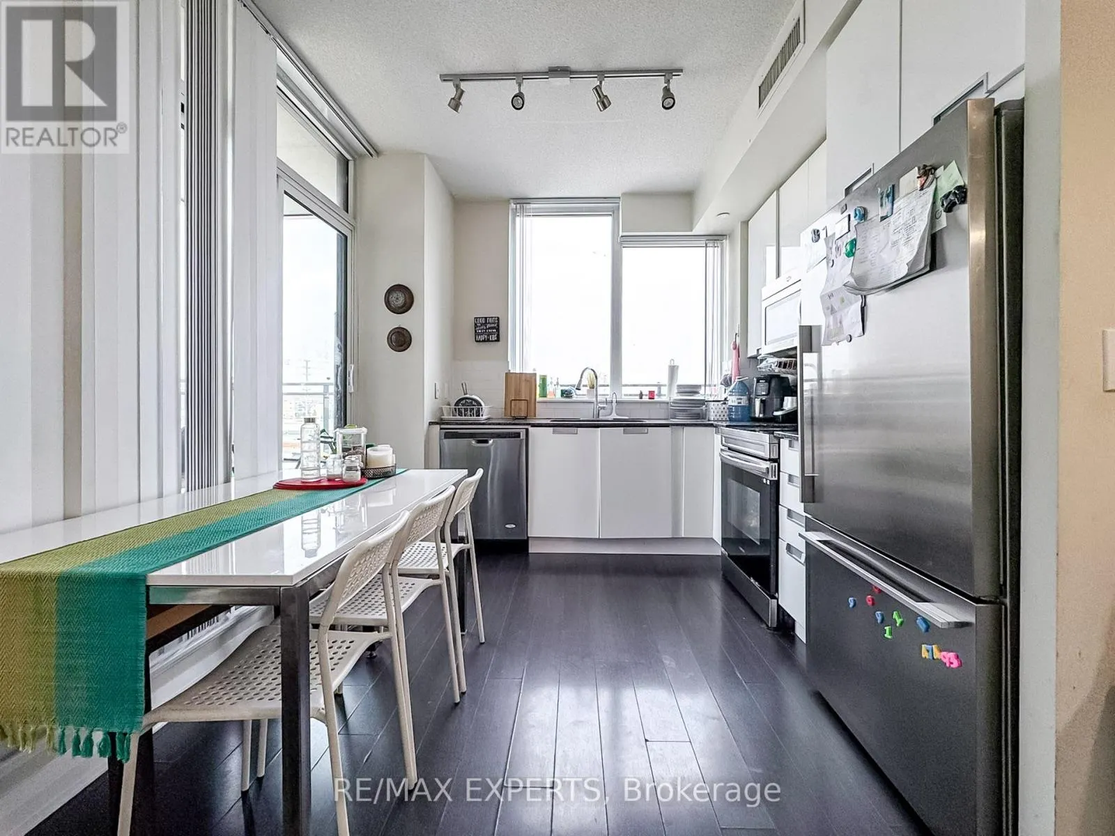 504 - 55 EGLINTON AVENUE W