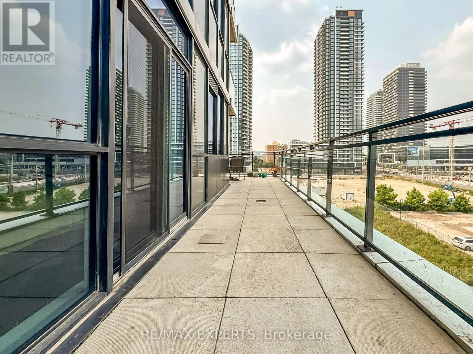 504 - 55 EGLINTON AVENUE W