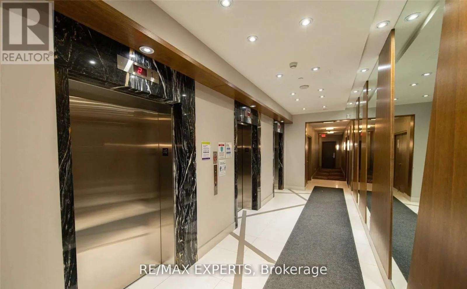 504 - 55 EGLINTON AVENUE W