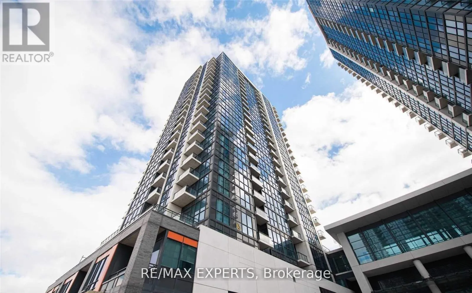 504 - 55 EGLINTON AVENUE W