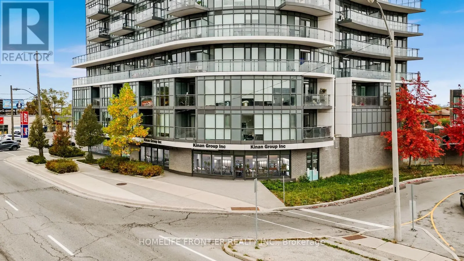 1 & 2 - 16 MCADAM AVENUE