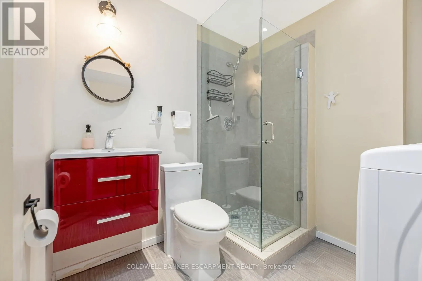 22 STEWART MACLAREN ROAD