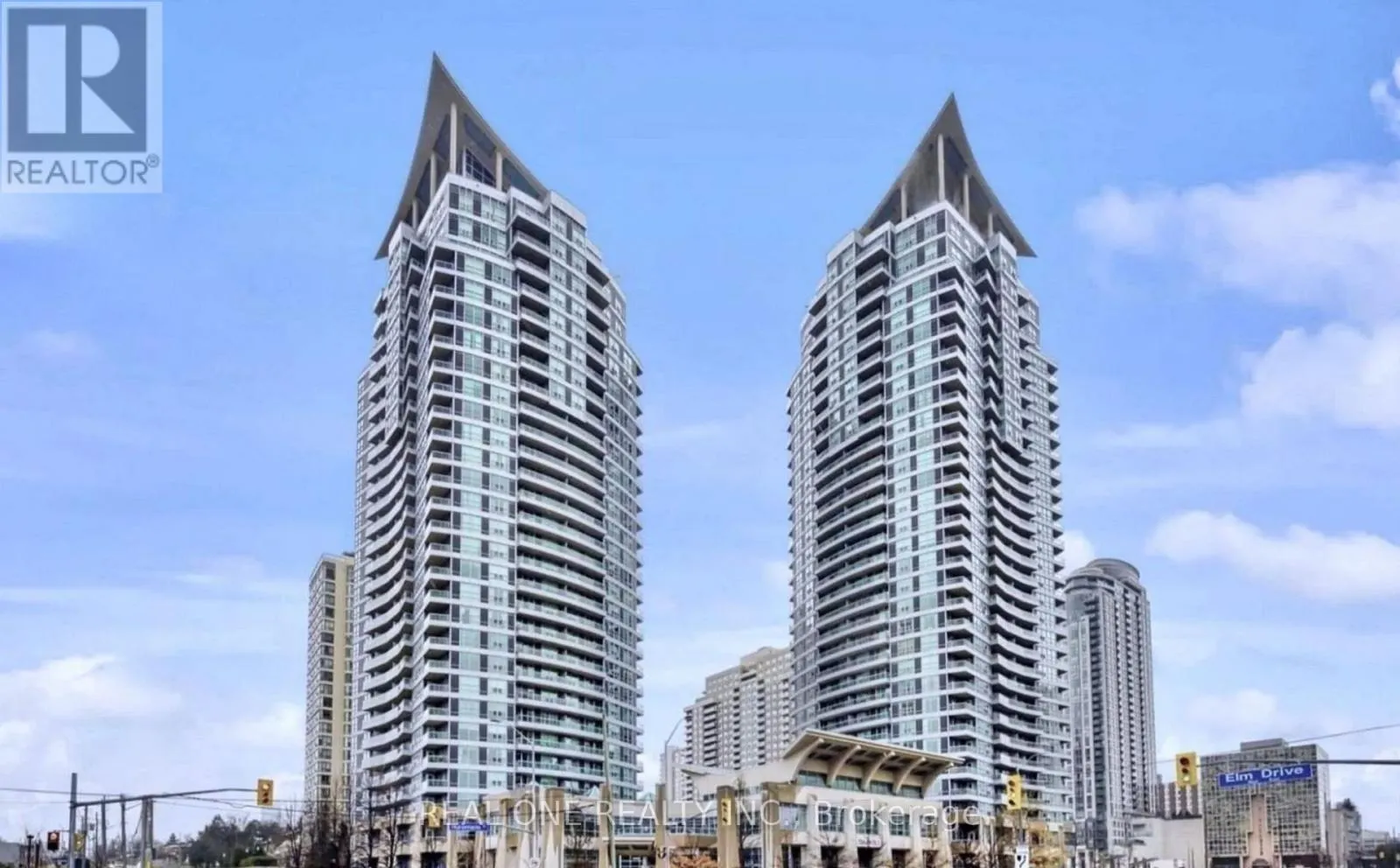 1505 - 1 ELM DRIVE W