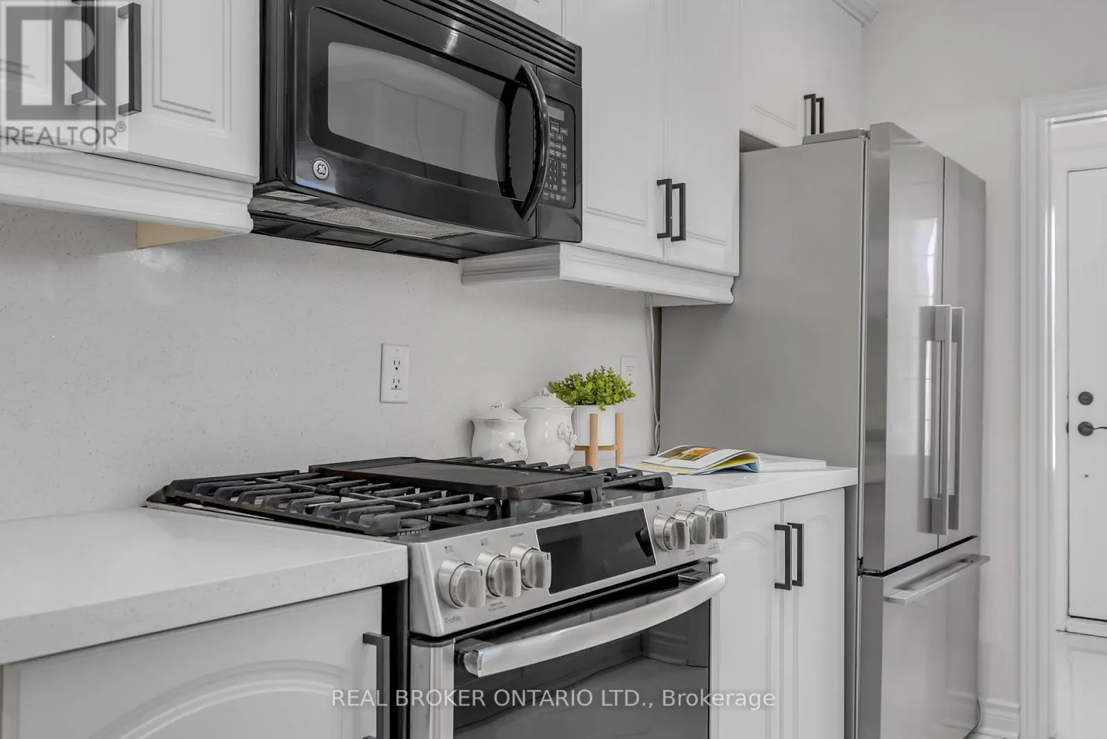 3465 ORION CRESCENT