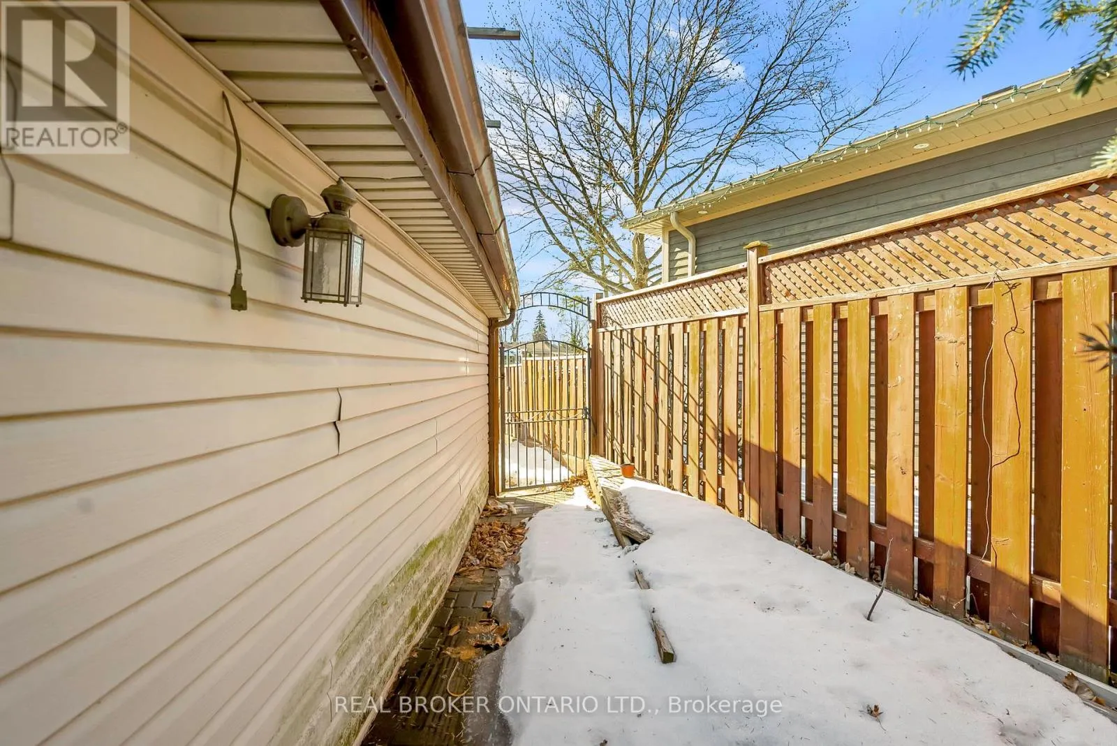 3465 ORION CRESCENT