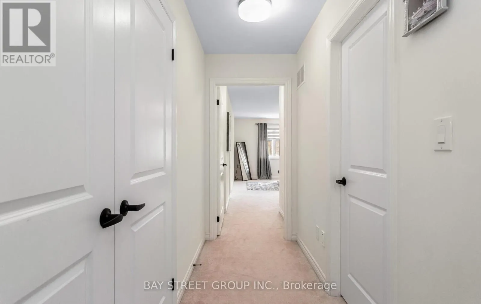 488 PARENT PLACE