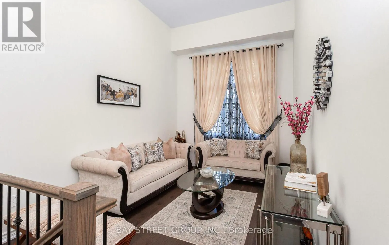 488 PARENT PLACE
