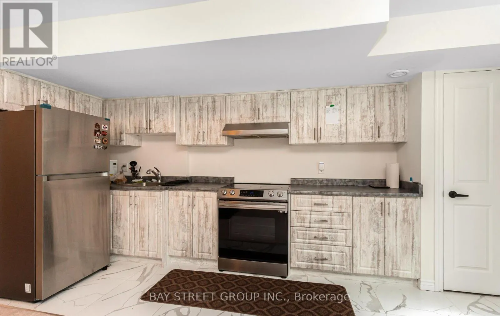 488 PARENT PLACE