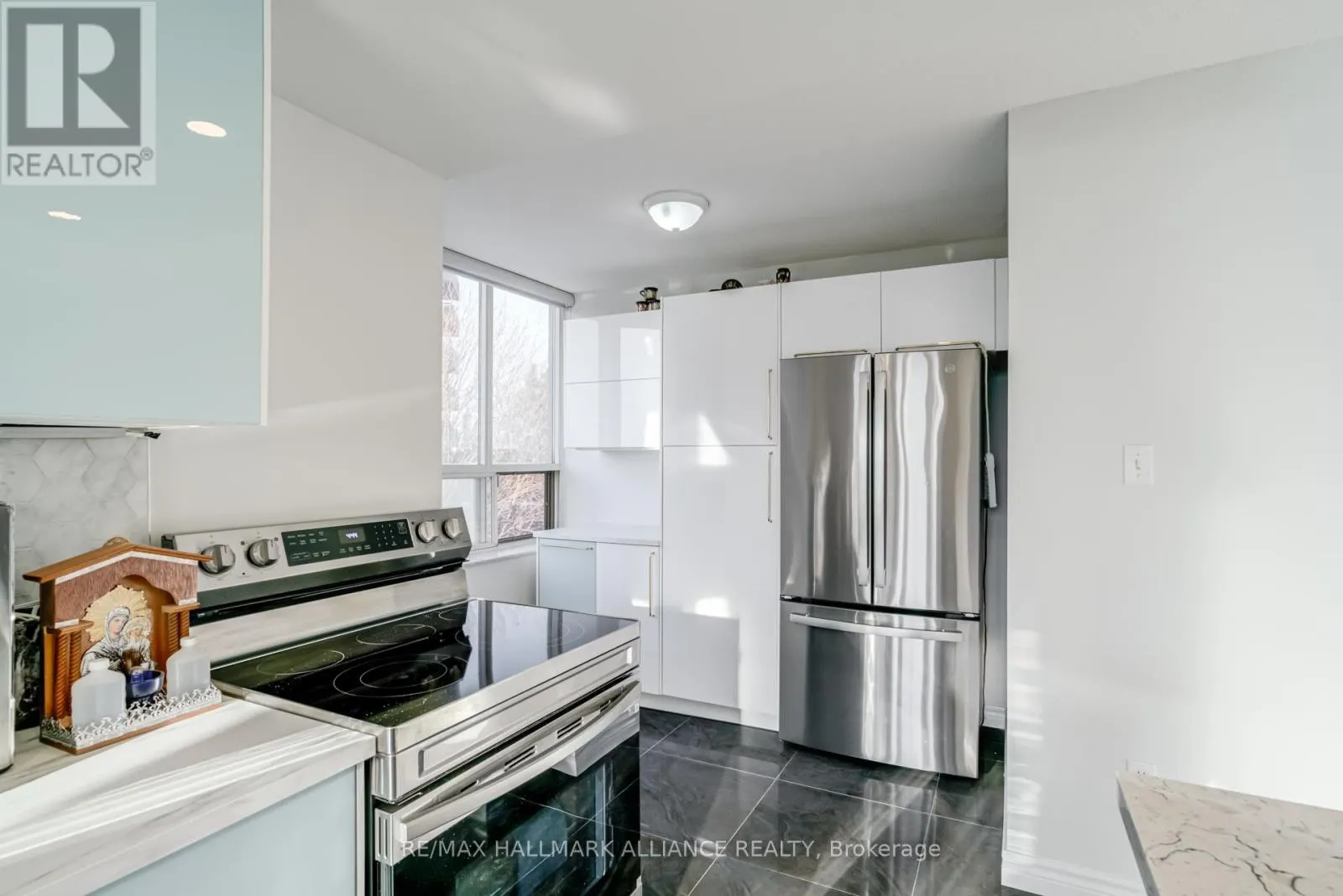 307 - 30 MALTA AVENUE