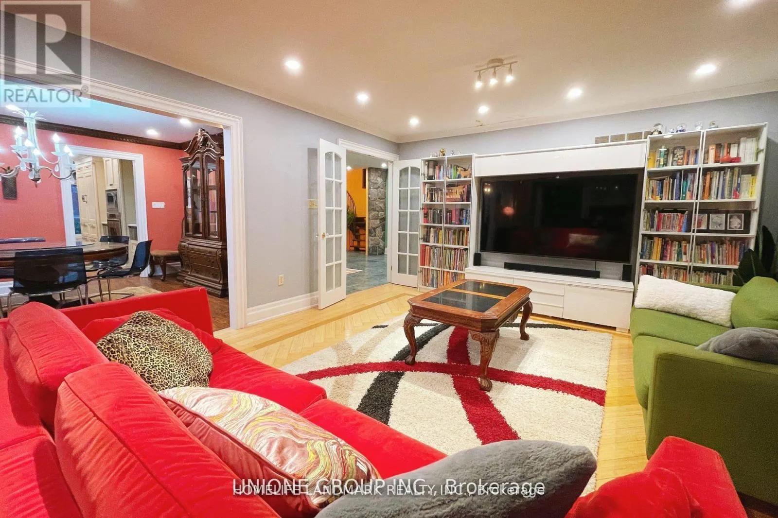 2415 JARVIS STREET