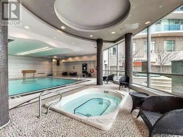 1402 - 70 ABSOLUTE AVENUE