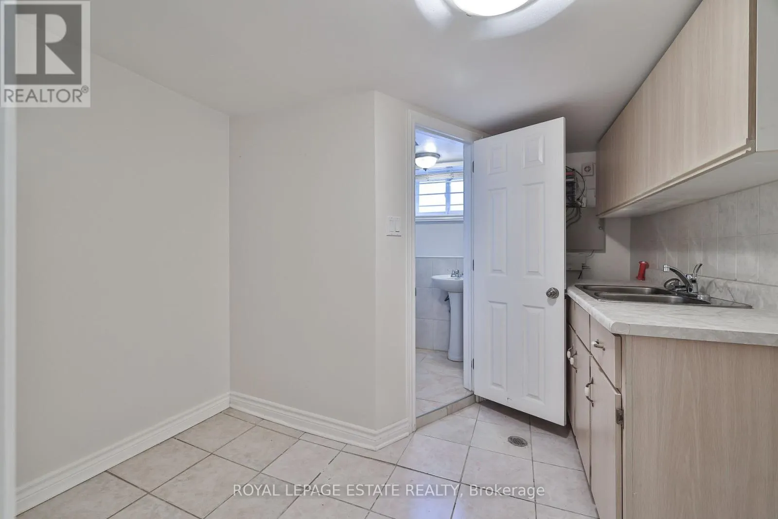 1279 WESTON ROAD