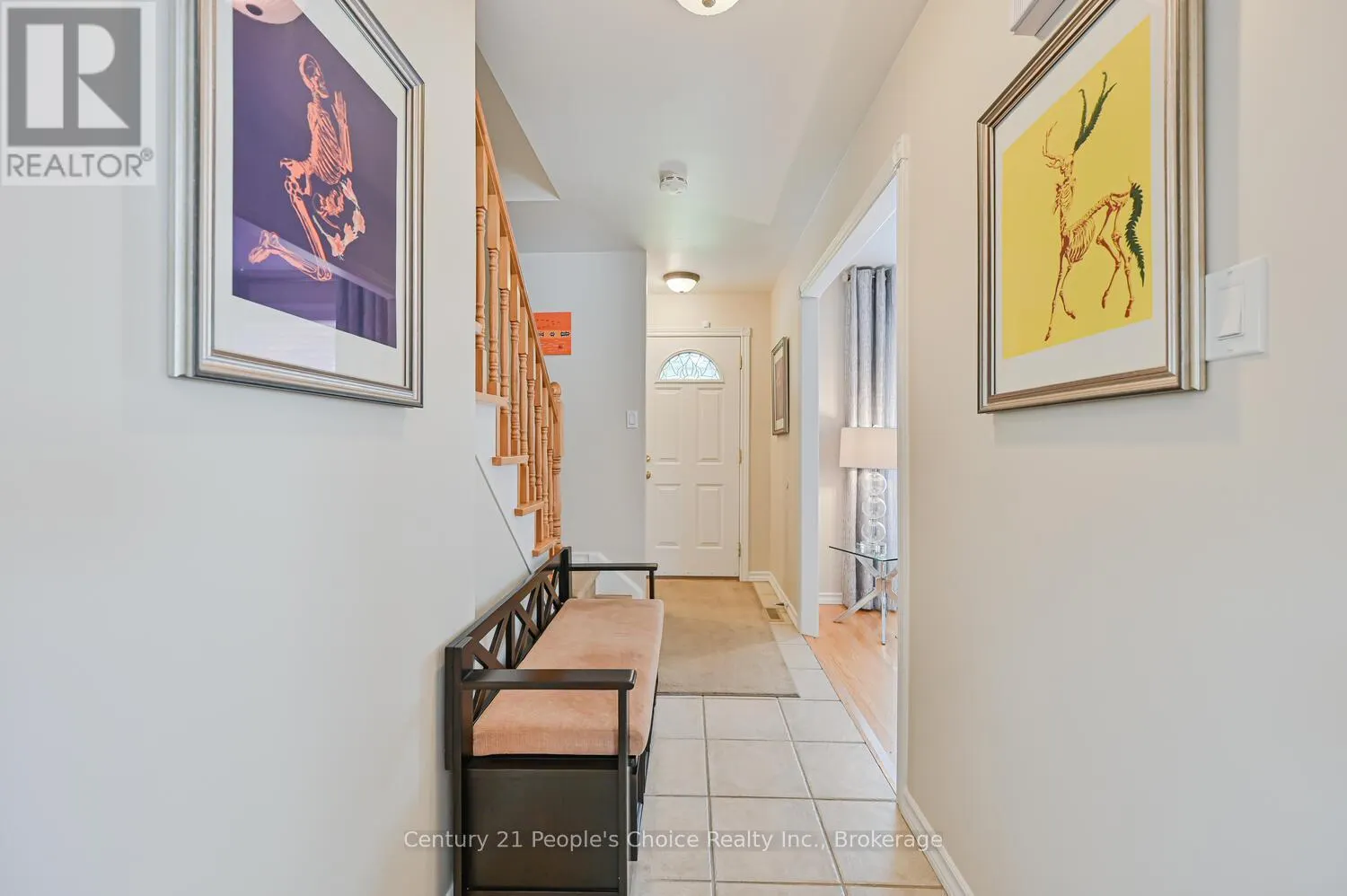 2 FONTAINE COURT