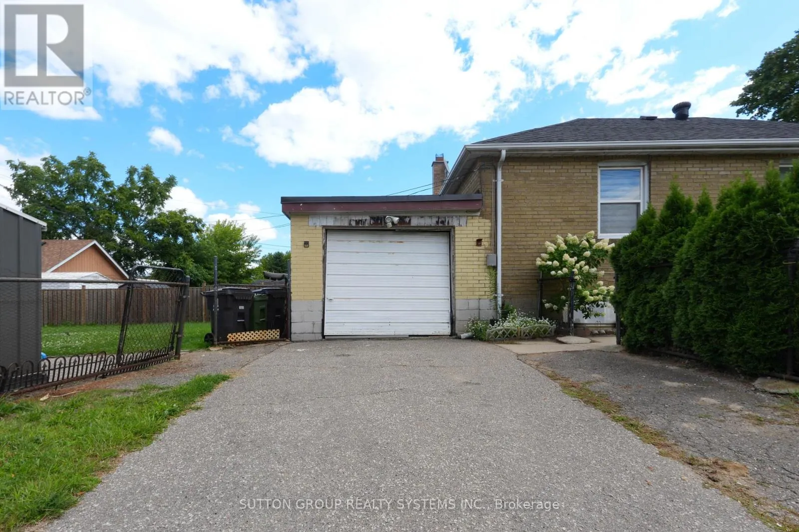30 SILVERCREST AVENUE