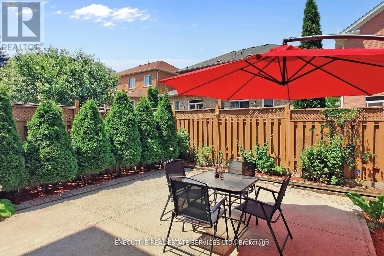 37 MARTREE CRESCENT