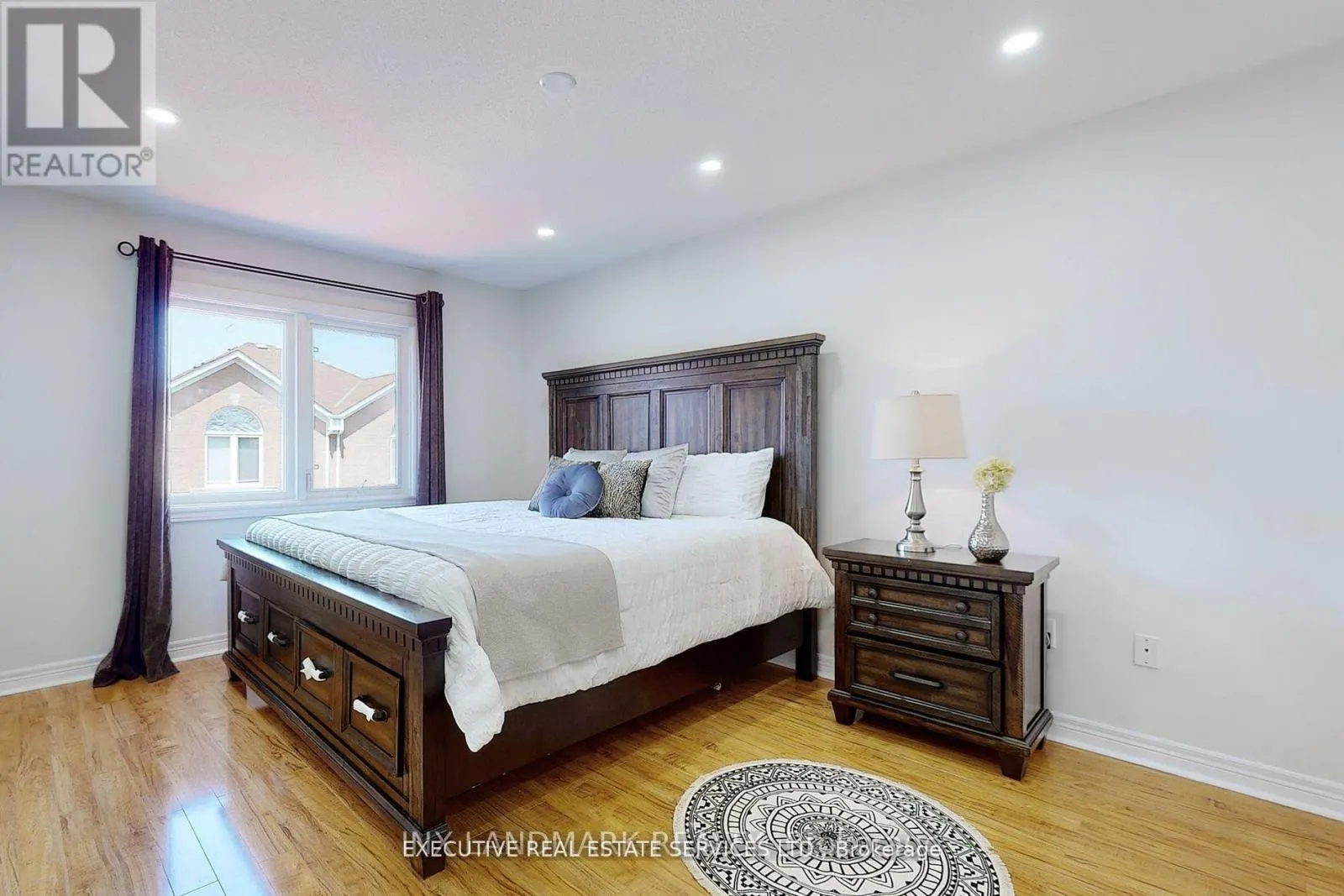 37 MARTREE CRESCENT