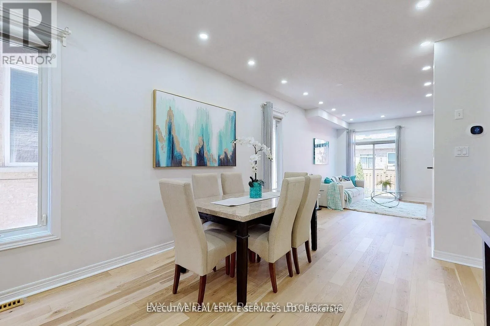 37 MARTREE CRESCENT