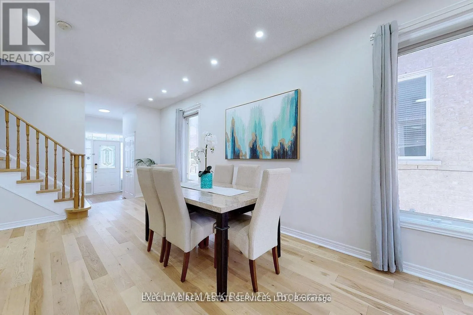 37 MARTREE CRESCENT