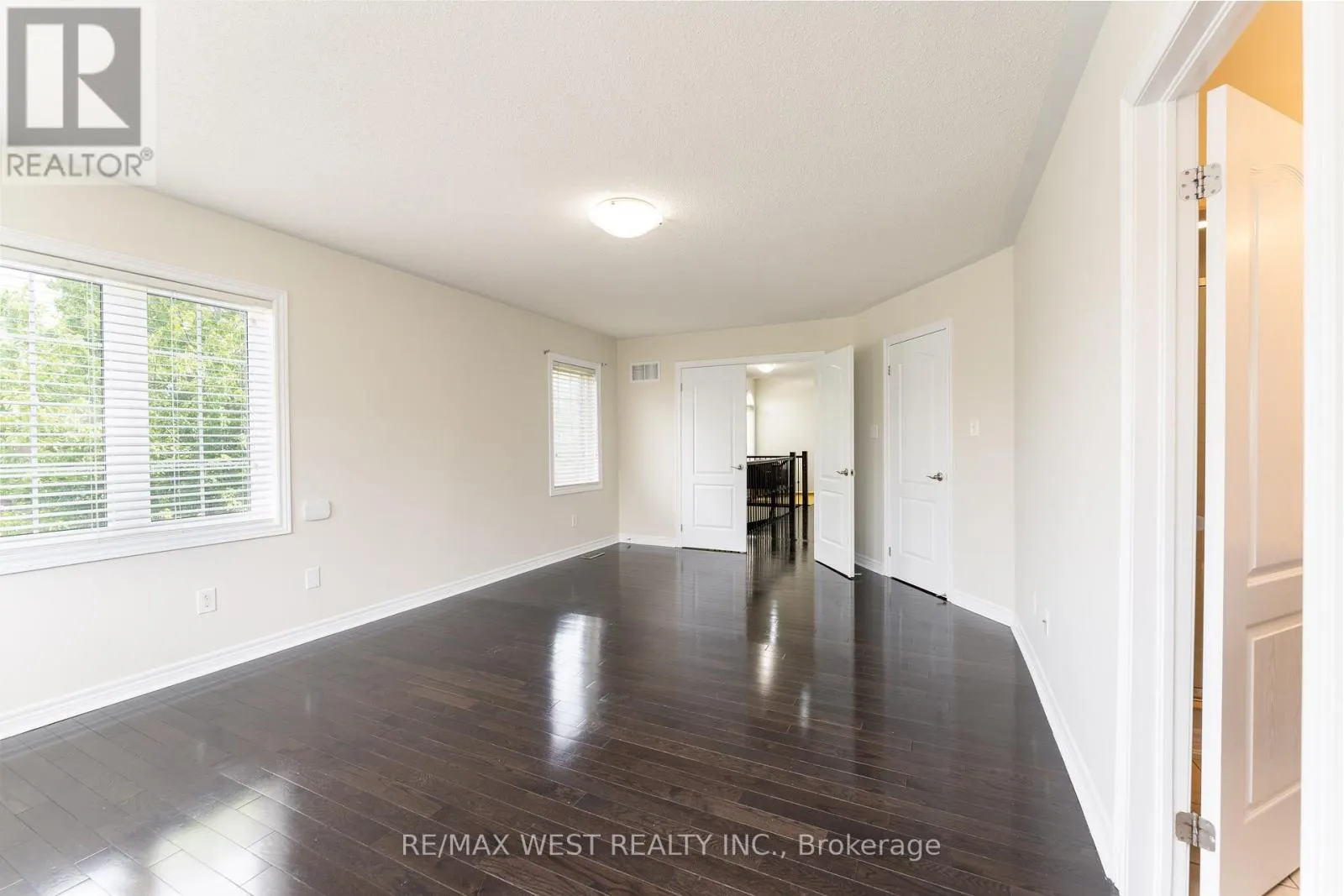 2120 FIDDLERS WAY