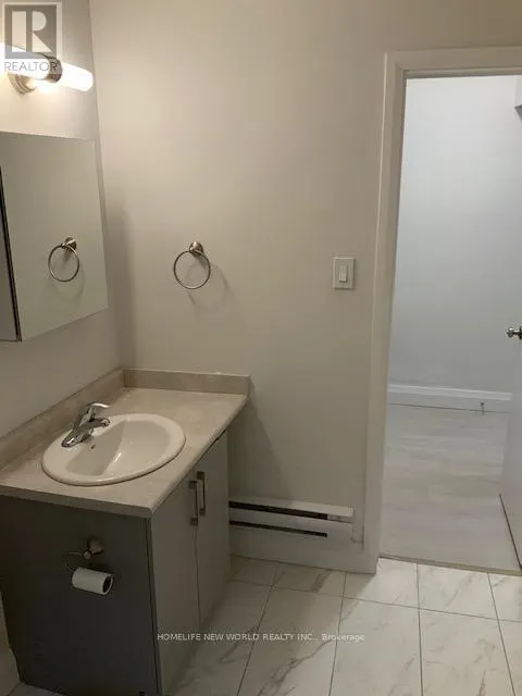 2B - 2218 DUNDAS STREET W