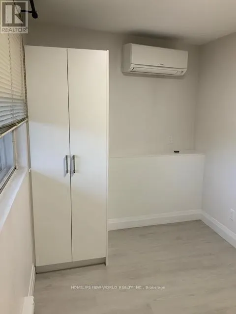 2B - 2218 DUNDAS STREET W