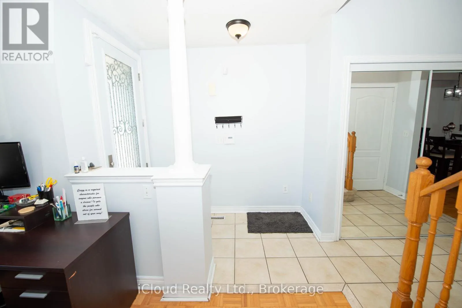 19 FOUNTAINVIEW WAY