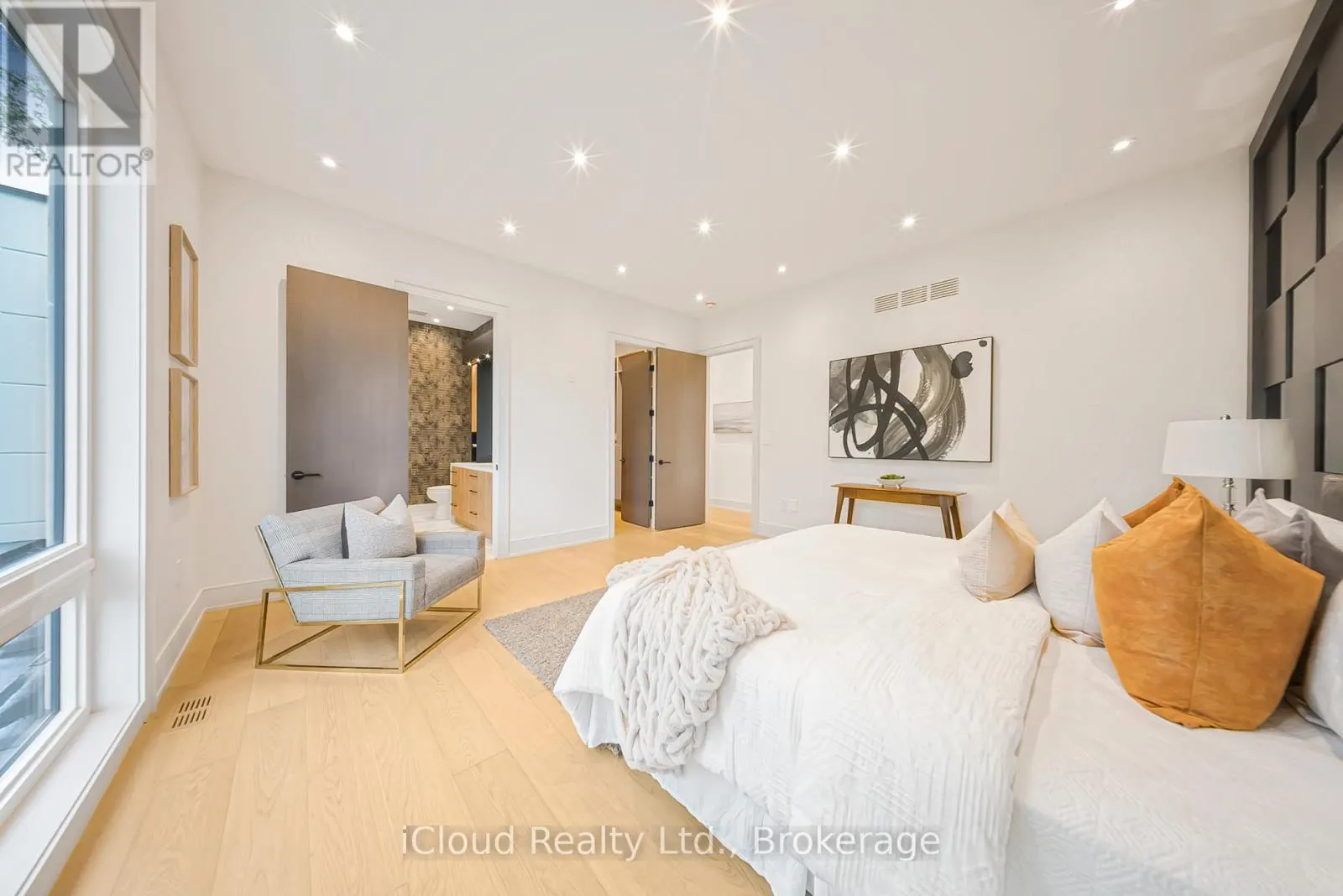 1374 TANSLEY DRIVE