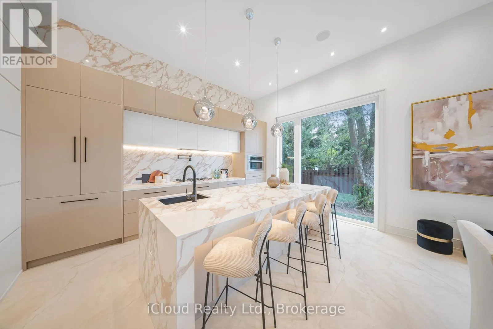 1374 TANSLEY DRIVE